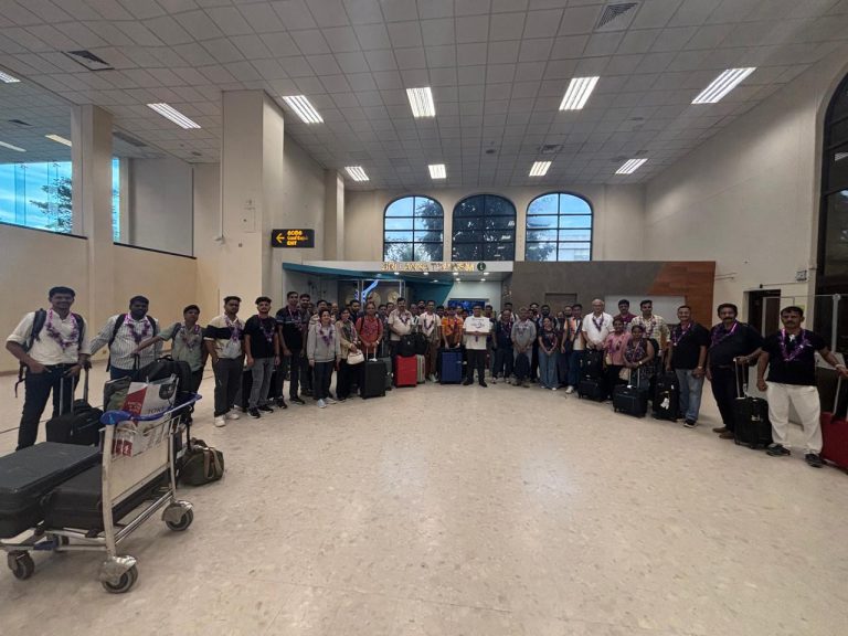 Team outing in Sri Lanka for corporate retreat and company travel